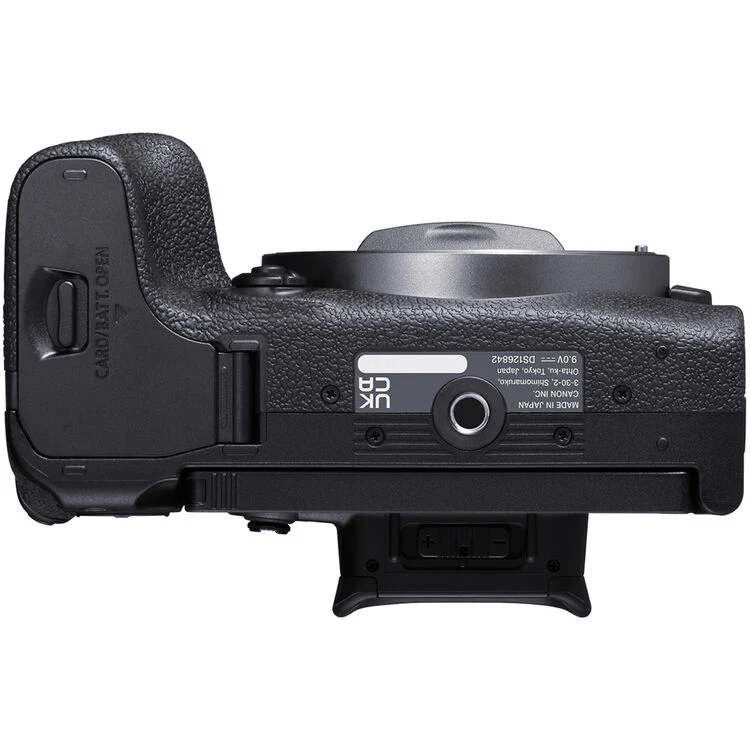 Canon EOS R10 Mirrorless Camera with 18-45mm Lens - Image 4