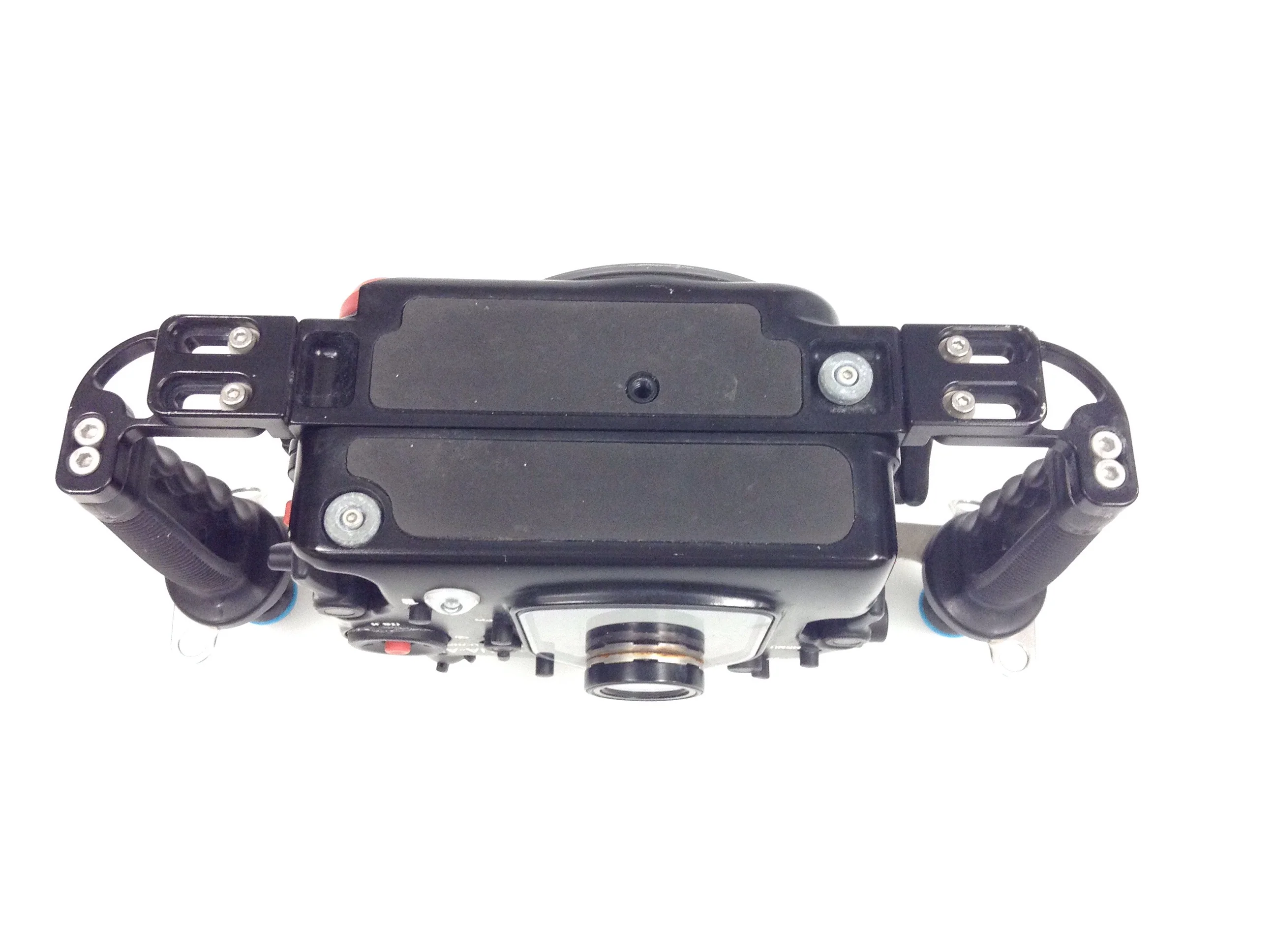 cp.3143 Pre-owned NA-A7 Housing for Sony A7/A7R Cameras SKU:17410 with Offset Vacuum valve, Nikonos bulkhead and an M14 blank - Image 4