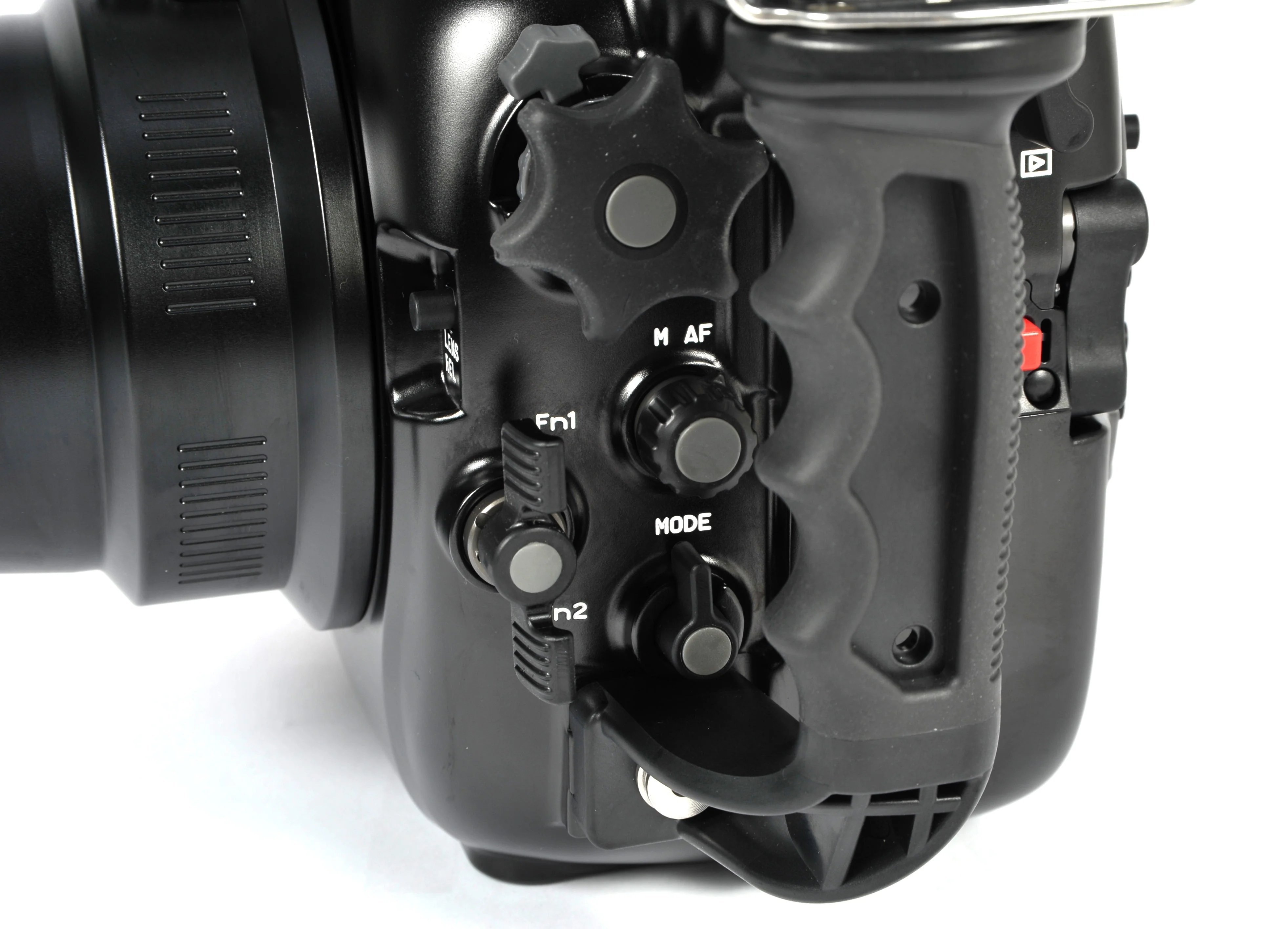 CP.5062 Pre-owned Nauticam NA-D5 Housing for Nikon D5 Camera - Image 10