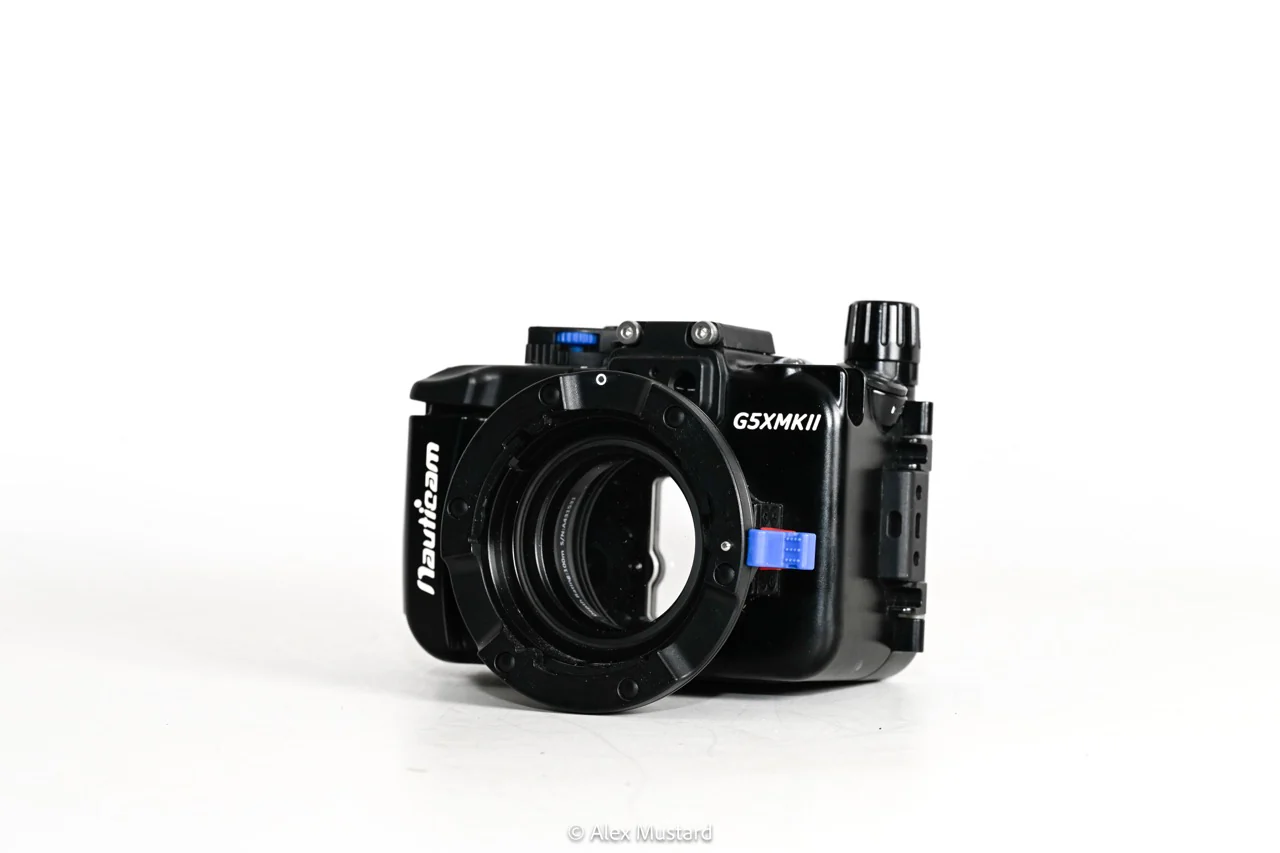 CP.5171 Pre-owned Nauticam NA-G5XMKII with Vacuum. - Image 2
