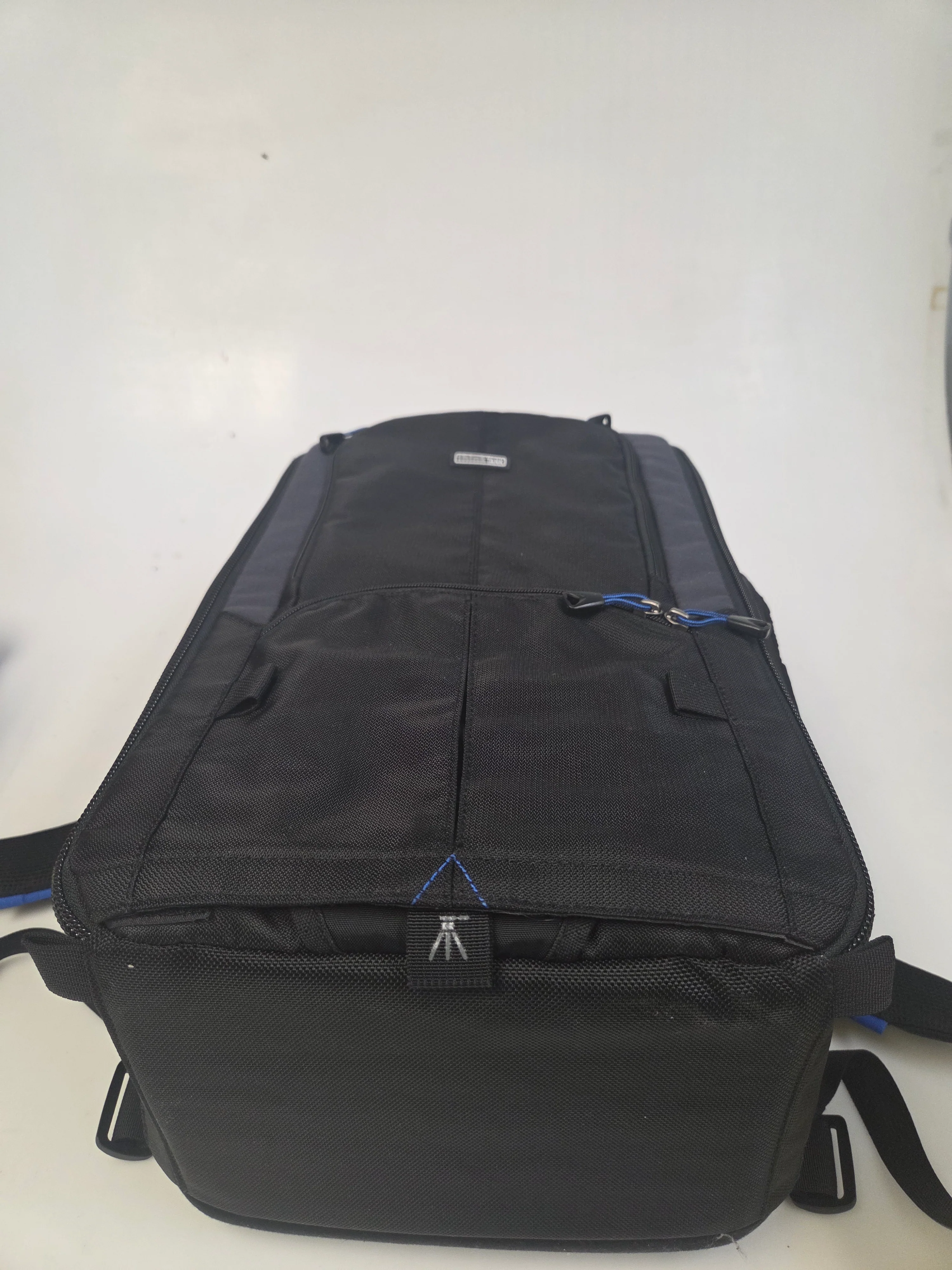 CP.5436 - Pre-owned tt.720478 Think Tank StreetWalker HardDrive V2.0 Backpack - Image 2