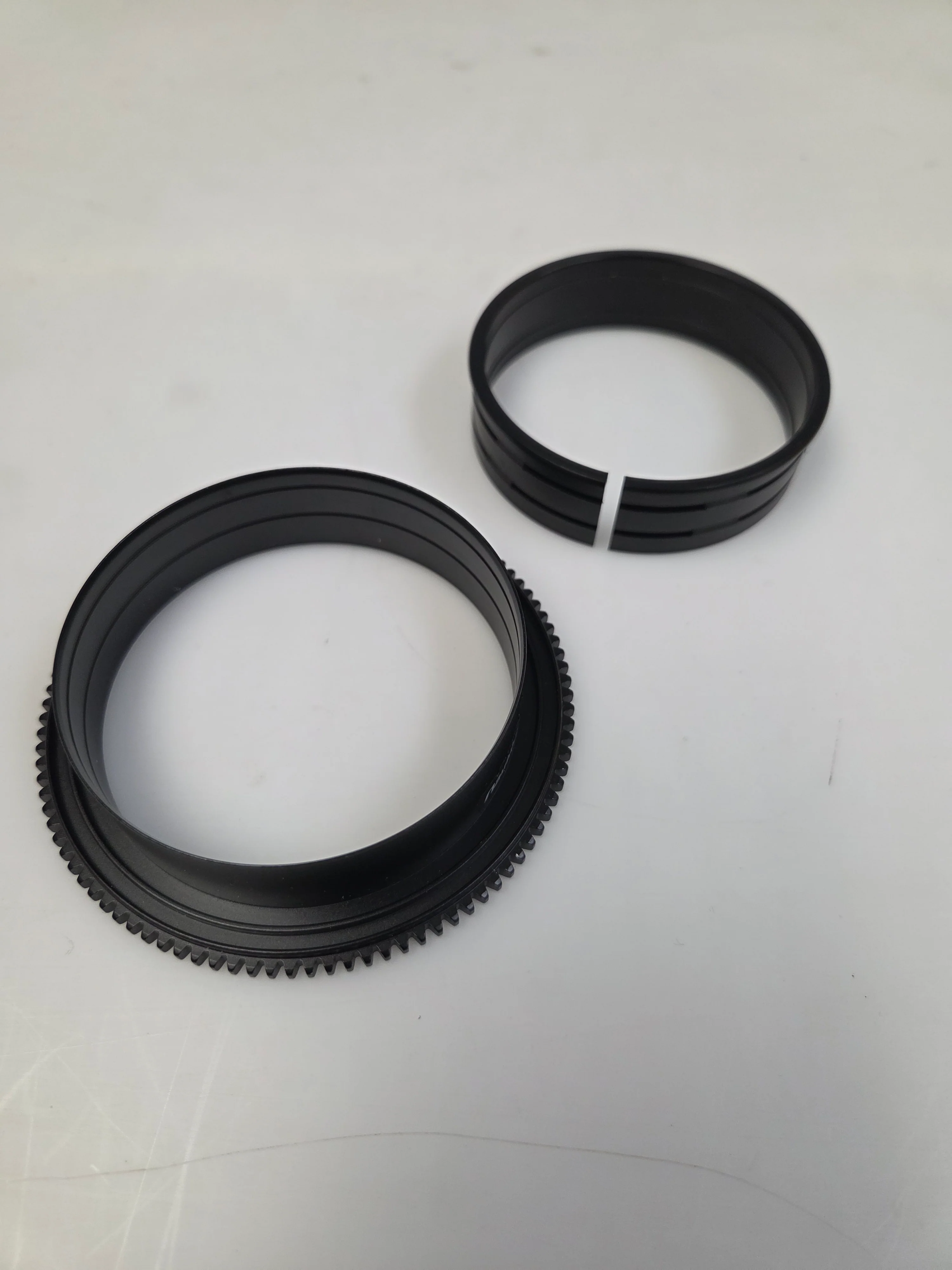 CP.5492 - Pre-owned 19122 Nauticam N105VR-F Focus Gear for Nikkor AF-S VR micro Nikkor 105mm F2.8G IF-ED - Image 2