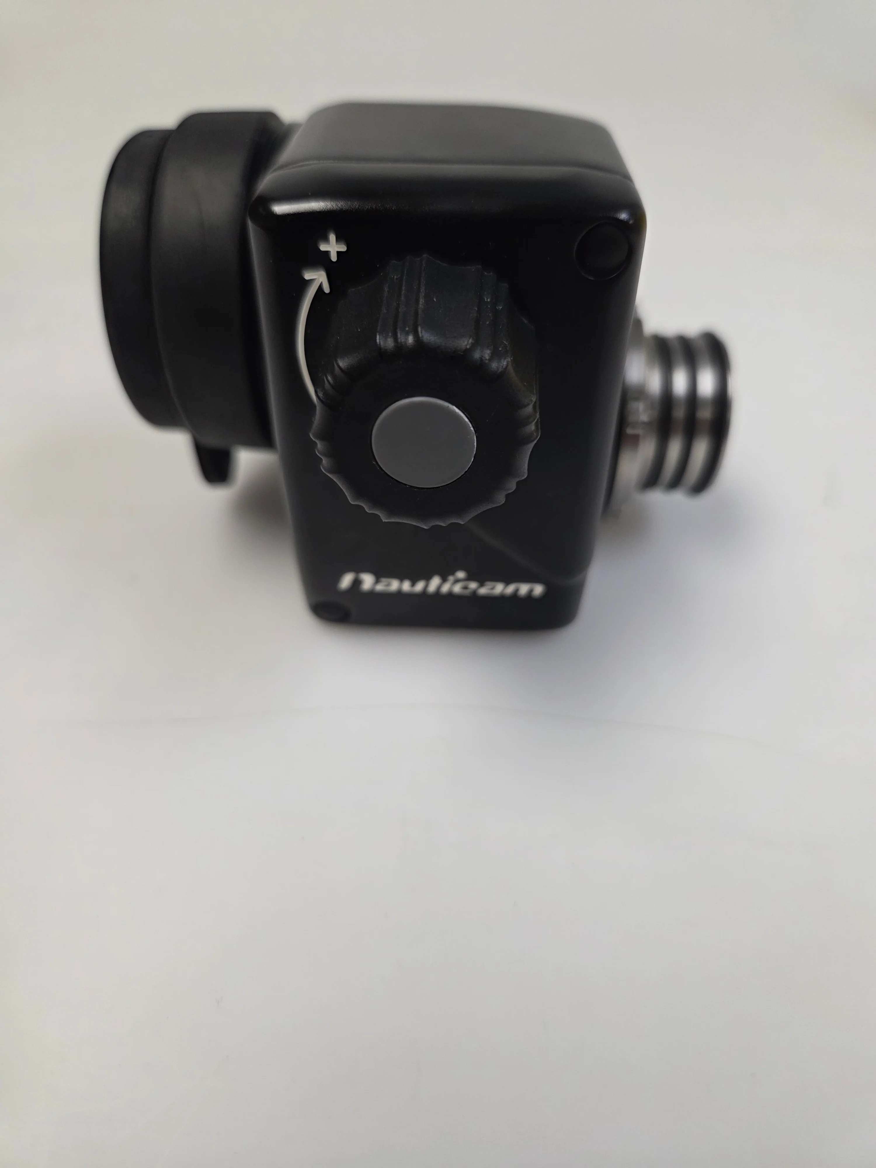 CP.5506 - Pre-owned 32201 Nauticam 180° Straight Viewfinder for MIL Housings - Image 5