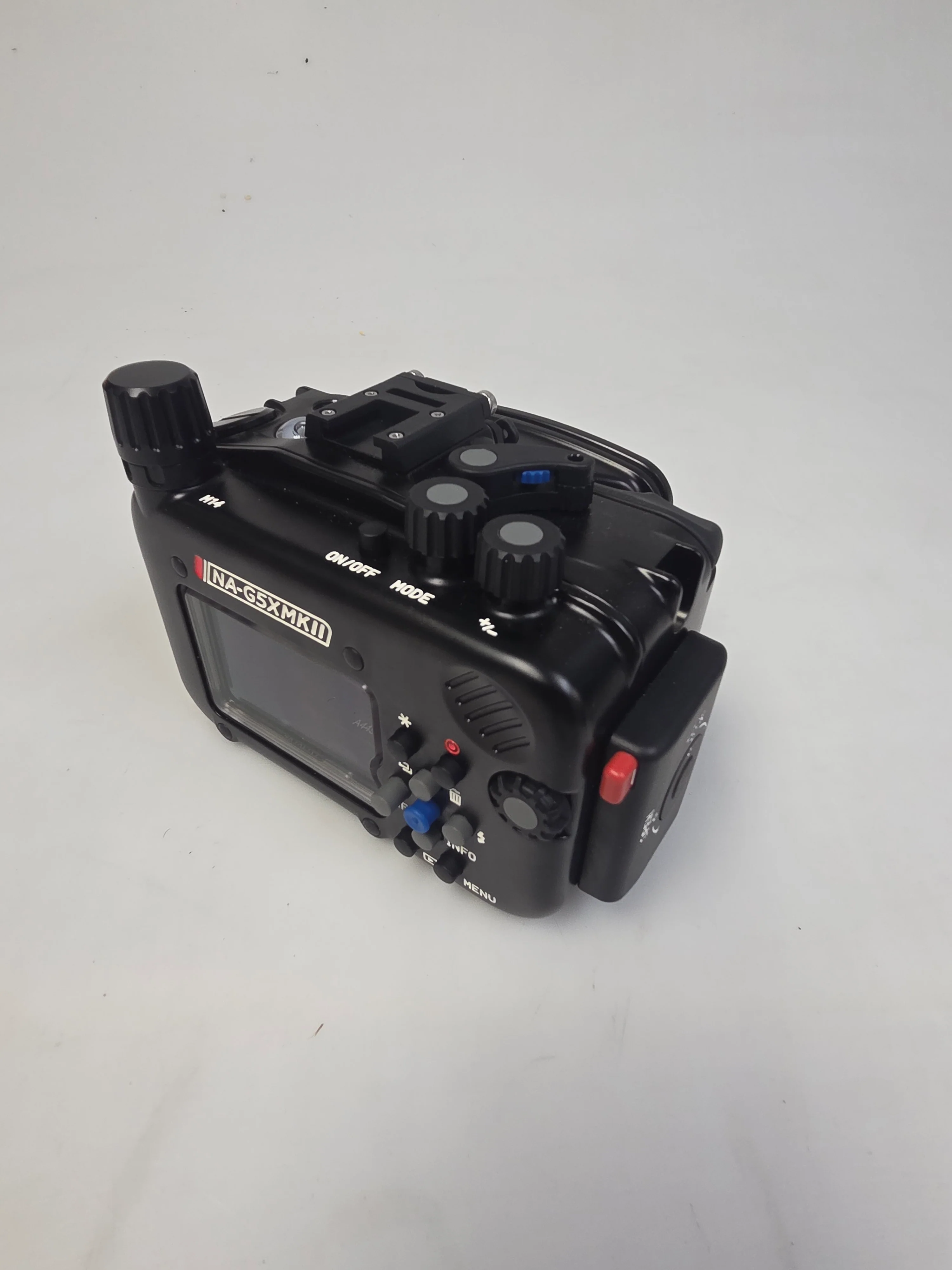 CP.5529 - Preowned 17331 Nauticam NAG5XII Housing with Canon G5X MKII Camera Bundle - Image 6