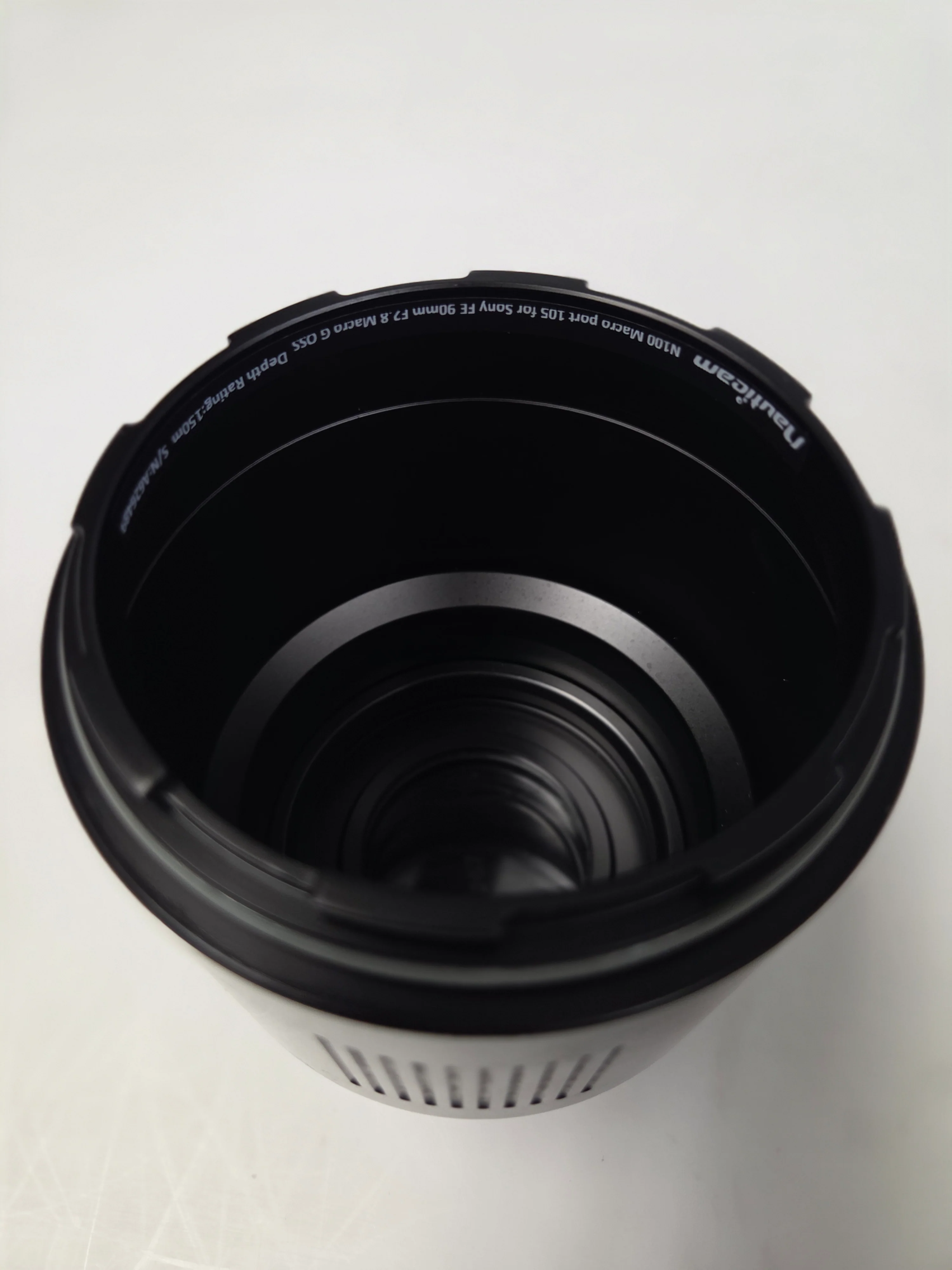 CP.5569 - Preowned - 37126 Nauticam N100 Macro Port 105 - Image 2