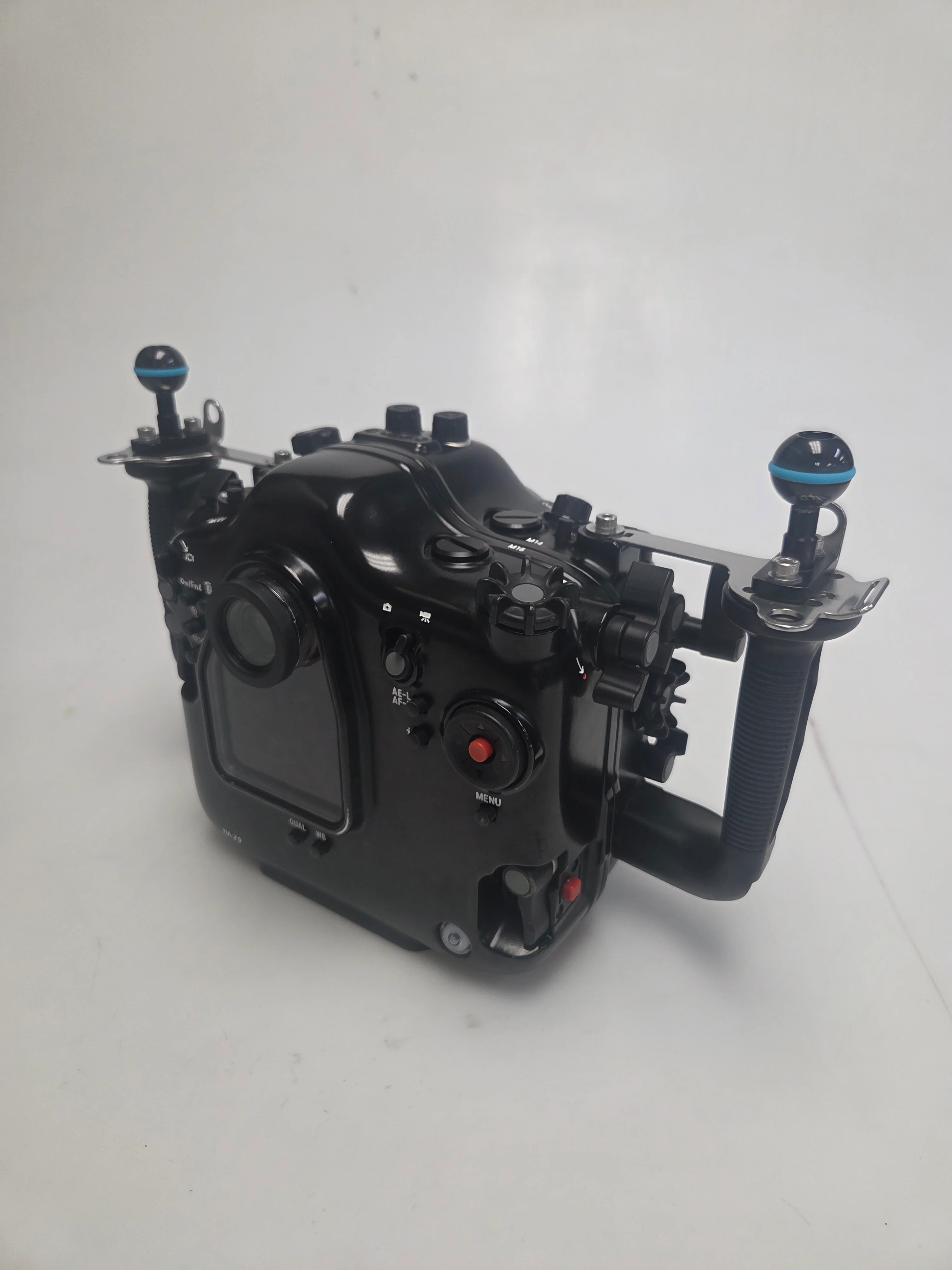 CP.5578 - 17228 NA-Z9 Underwater Camera Housing for Nikon Z9 Camera - Image 4