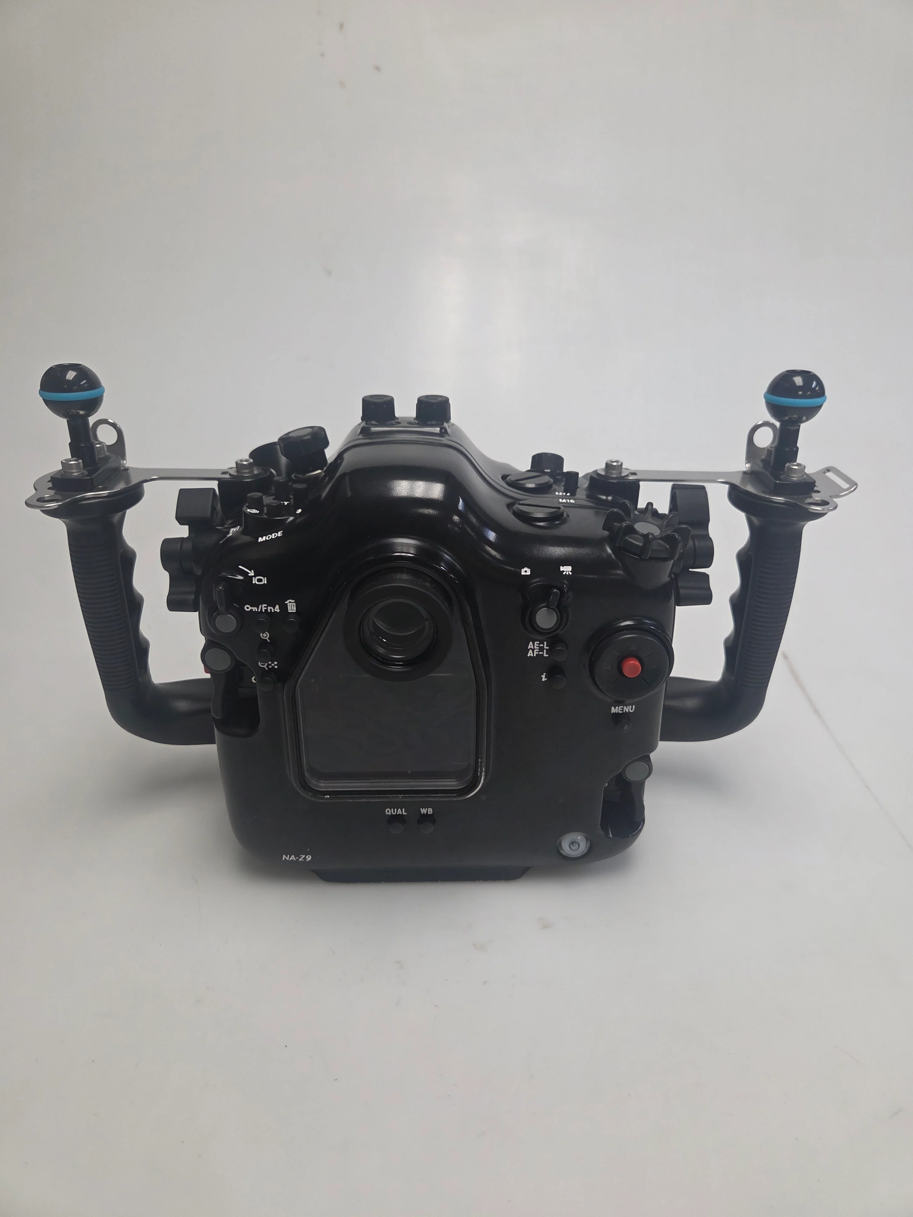CP.5578 - 17228 NA-Z9 Underwater Camera Housing for Nikon Z9 Camera - Image 5