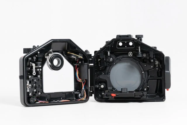 CP.5163 Pre-owned Nauticam NA-EM10III Housing For Olympus OM-D E-M10 Mark III - Image 5