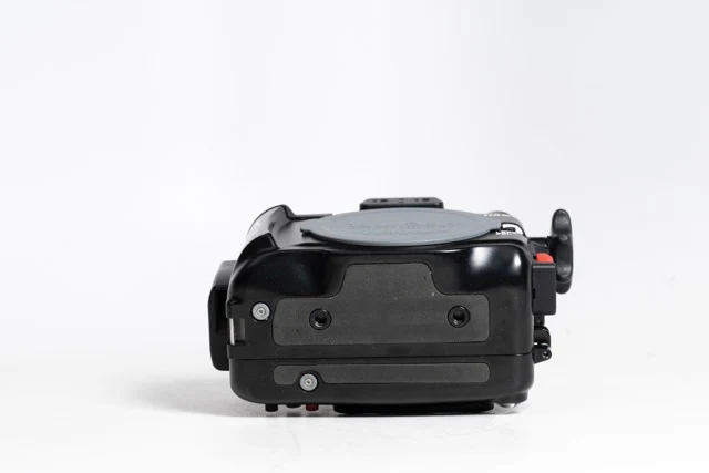 CP.5163 Pre-owned Nauticam NA-EM10III Housing For Olympus OM-D E-M10 Mark III - Image 7