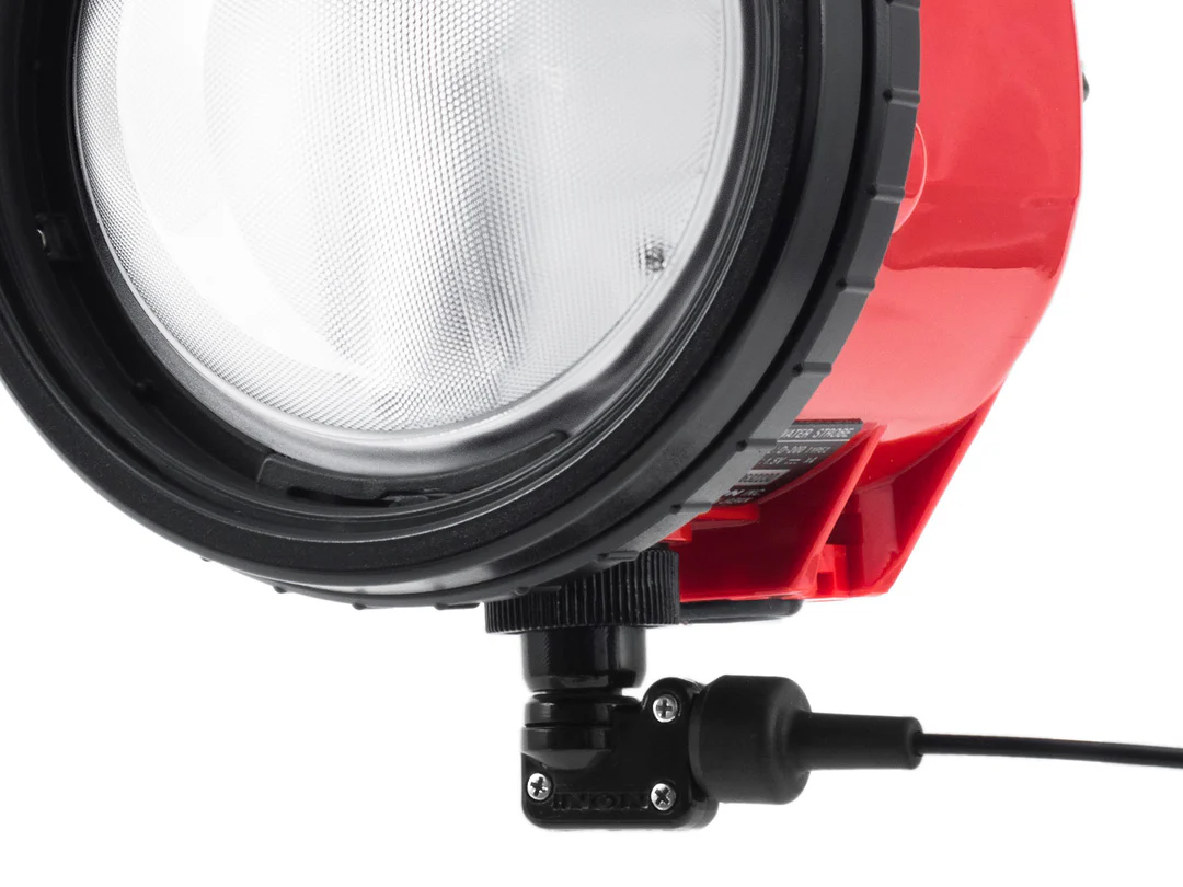 (Discontinued) Inon D-200 Type 2 Underwater Strobe - Image 7