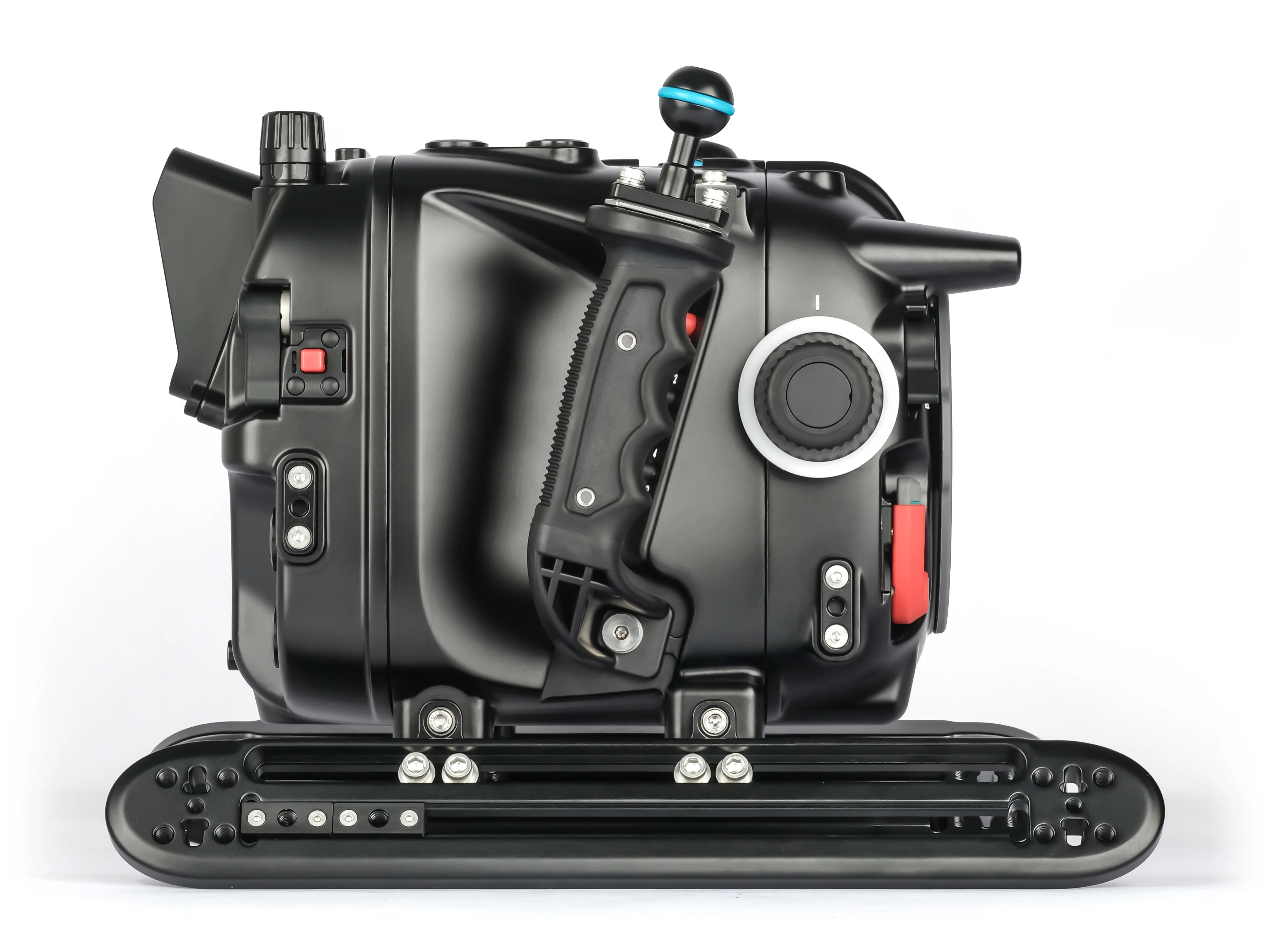 (Discontinued) Nauticam NA-C500II Underwater Housing for Canon EOS C300 Mark III and C500 Mark II Camera System - Image 4