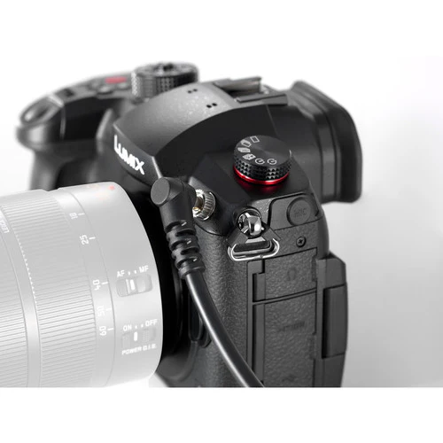 Panasonic Lumix DC-GH5S Mirrorless Micro Four Thirds Digital Camera (Body Only) - Image 10
