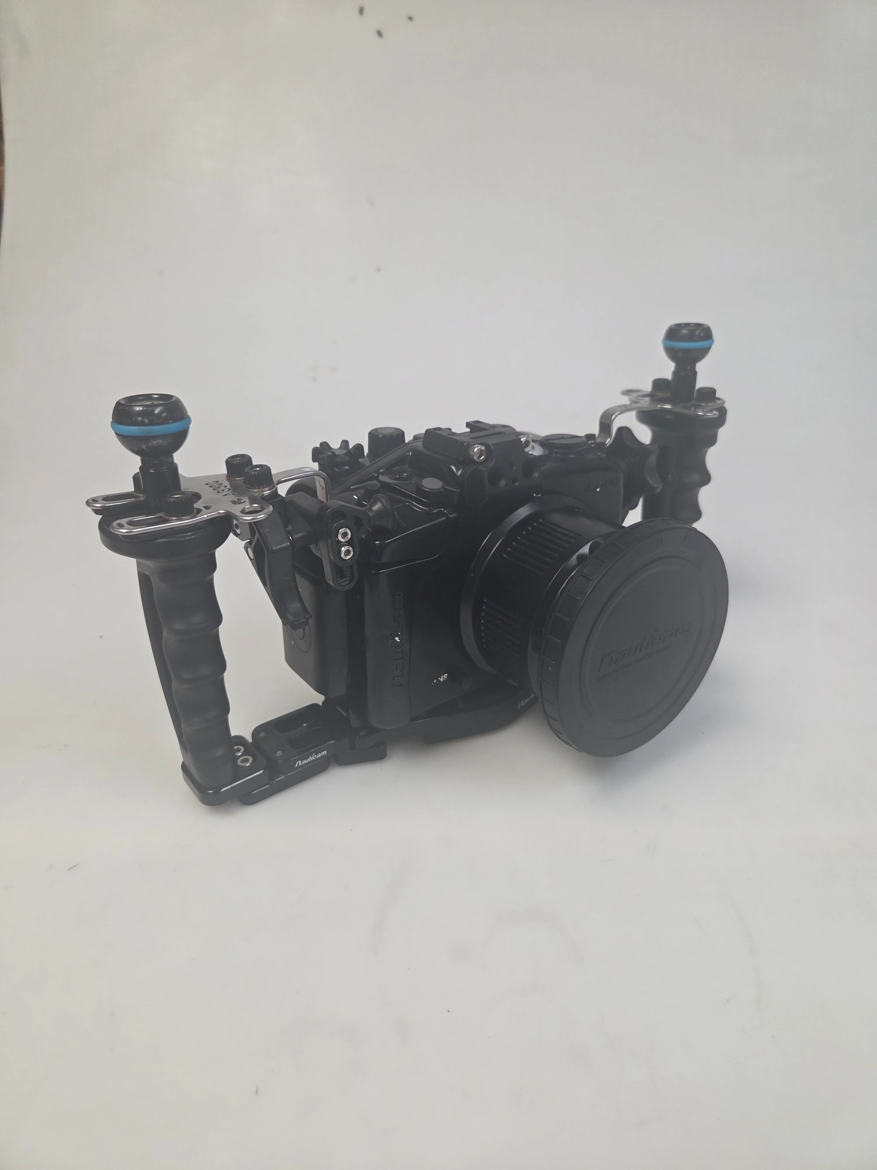 Preowned - Nauticam NA-A6300 Underwater Housing Kit - Image 8