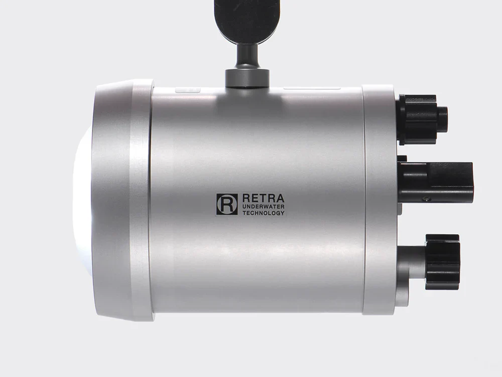 Retra Maxi Underwater Strobe - Image 6