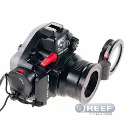 Saga Dive Flip Lens Holder 67mm - Image 2