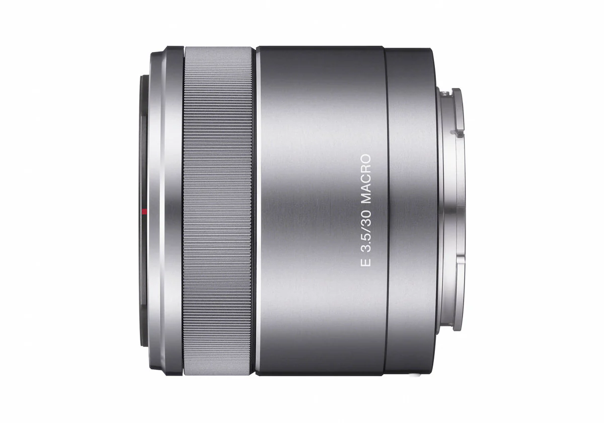 Sony E 30mm f/3.5 Macro Lens - Image 3