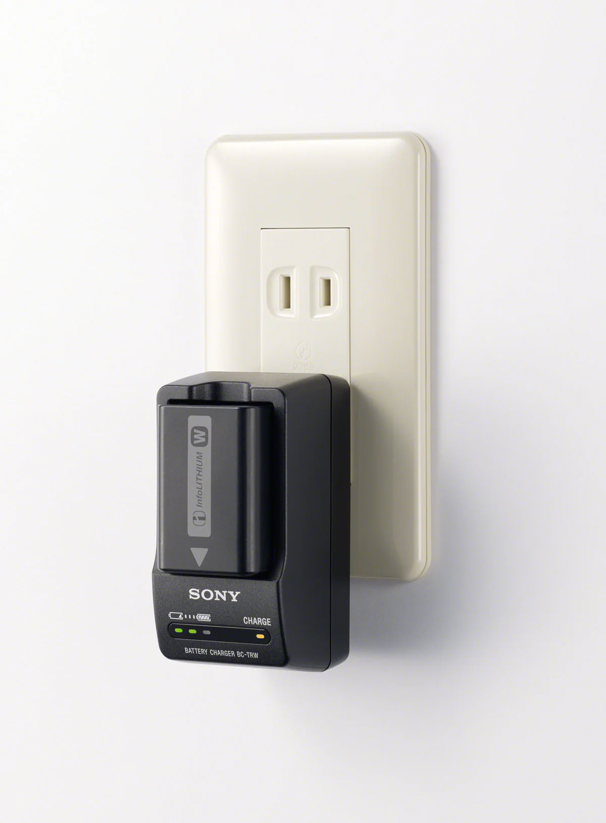 Sony BC-TRW W Series Battery Charger - Image 4