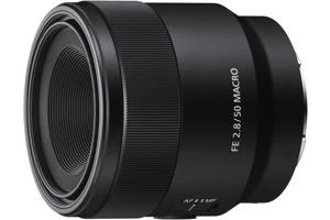 Sony FE 50mm f/2.8 Macro Lens - Image 2