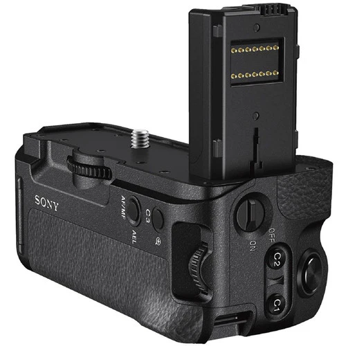 Sony Vertical Battery Grip for a7 II, a7R II, and a7S II - Image 3