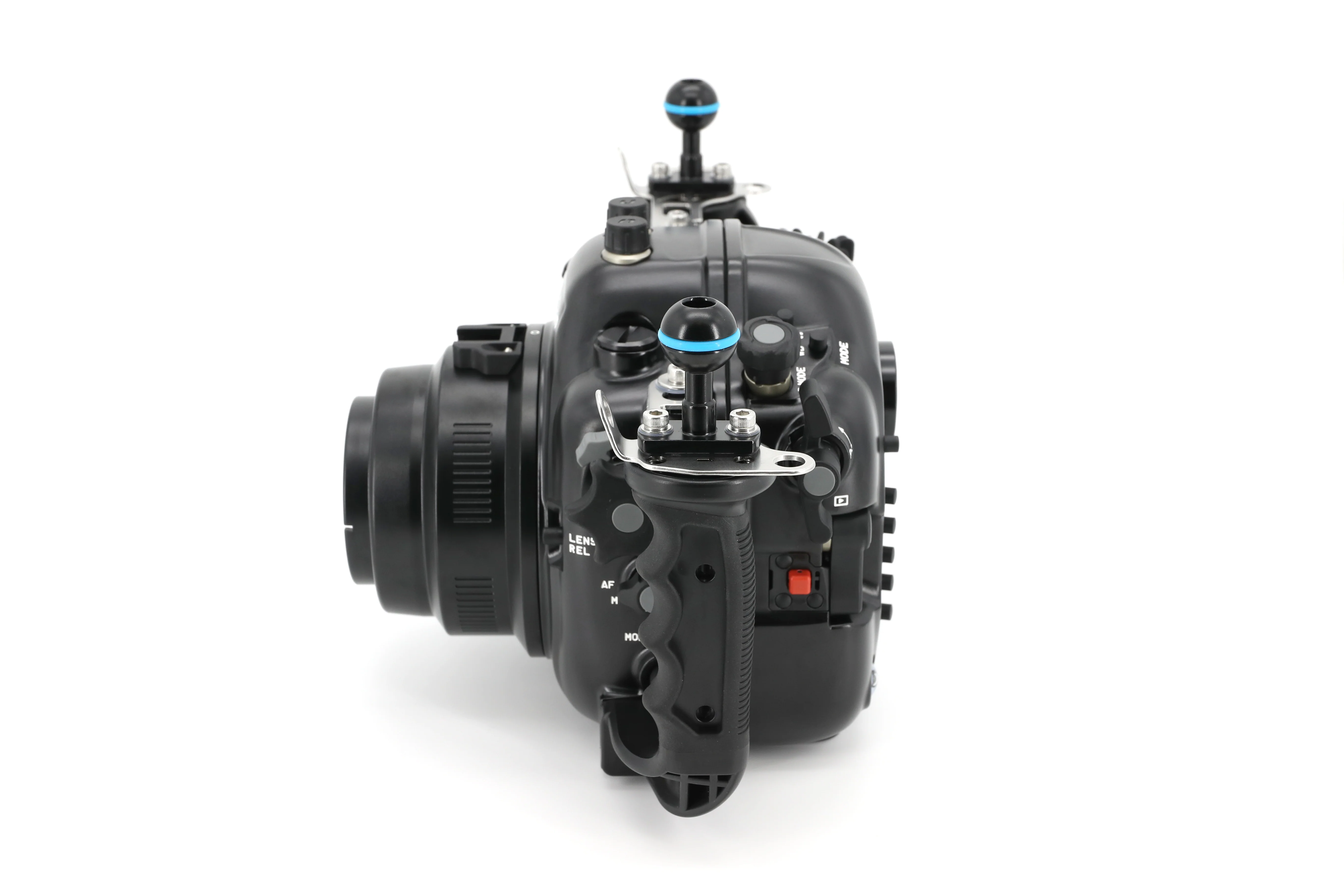 (Discontinued) Nauticam NA-D850 Underwater Housing for Nikon D850 - Image 12